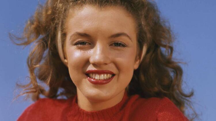 Sem título (Marilyn Monroe), Paradise Cove, Zuma Beach, Califórnia, 1945 © André De Dienes / MUUS Collection Sem título (Marilyn Monroe), Paradise Cove, Zuma Beach, Califórnia, 1945 © André De Dienes / MUUS Collection