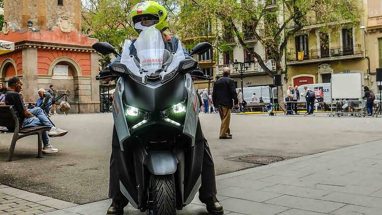 Un racó amb història: Plaça de la Vila de Gràcia