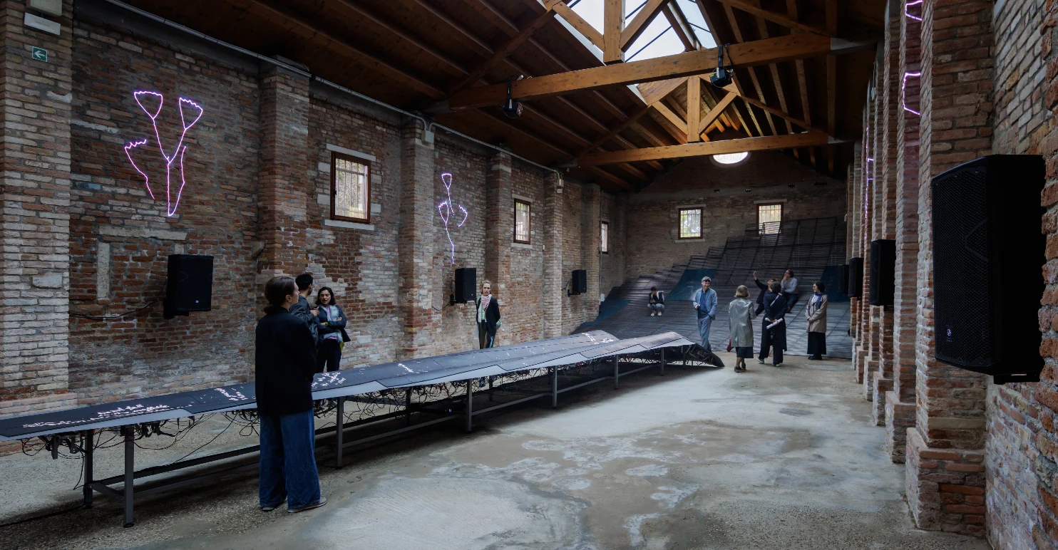 Paper Tears, Catalonia in Venice