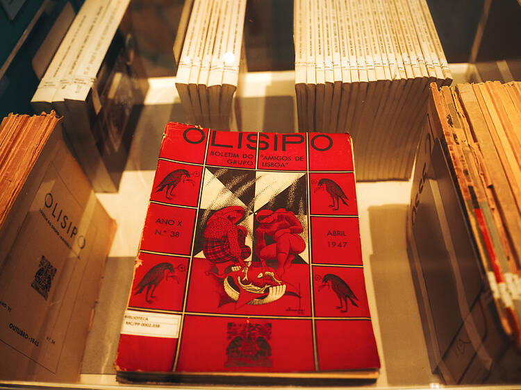 Guardam 8000 livros, 62 mini-chapéus e a história da cidade. São os Amigos de Lisboa e querem renovar-se