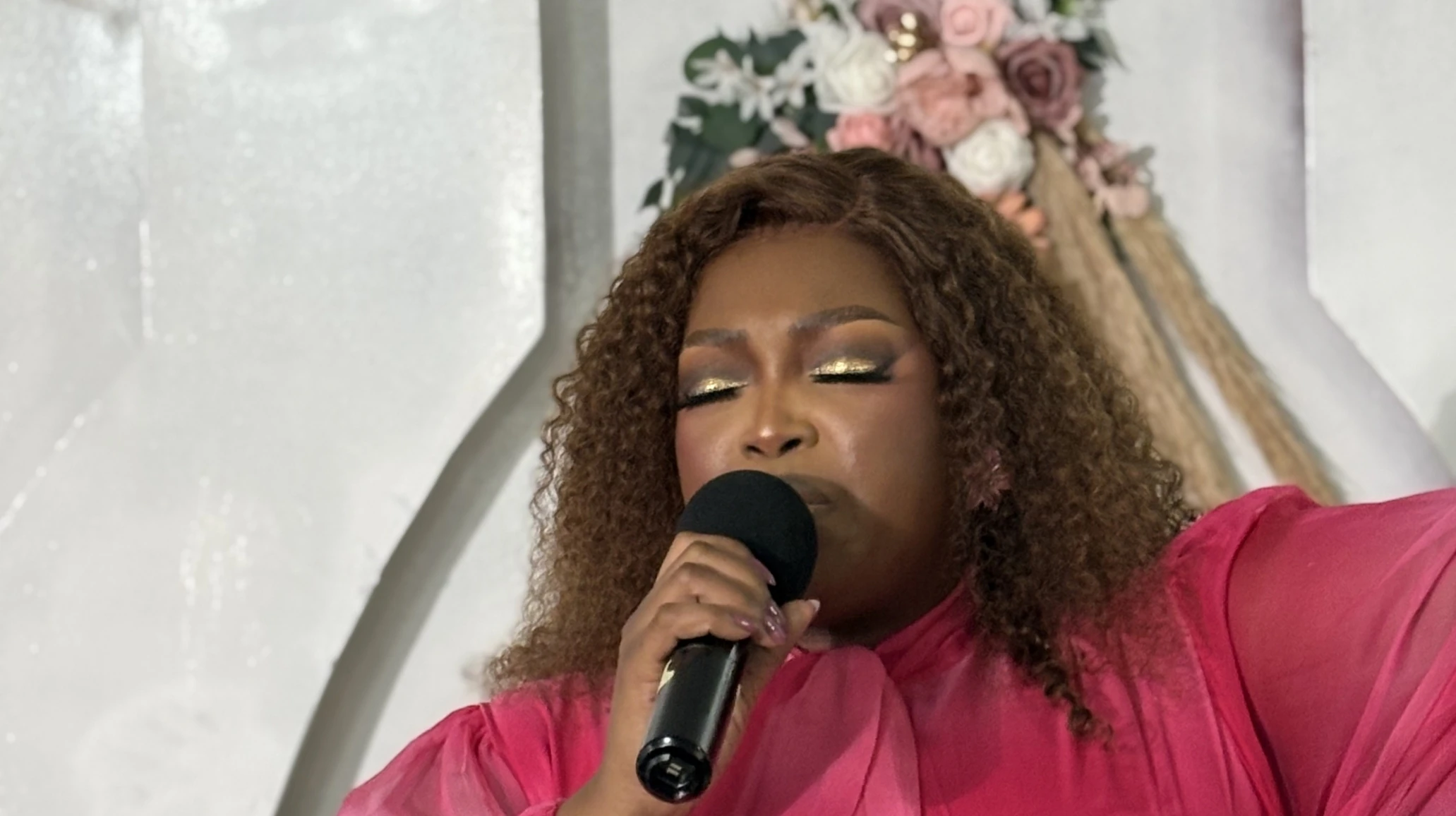 Ntokozo Mbambo singing at Chef Nozipho Mbatha's event in Midrand