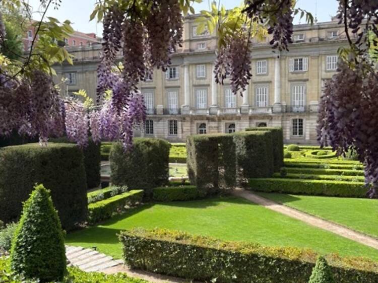 Ruta de palacios más allá del Palacio Real