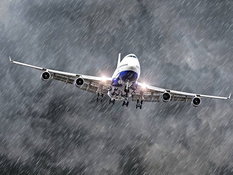 Flights to Cape Town hit by extreme weather