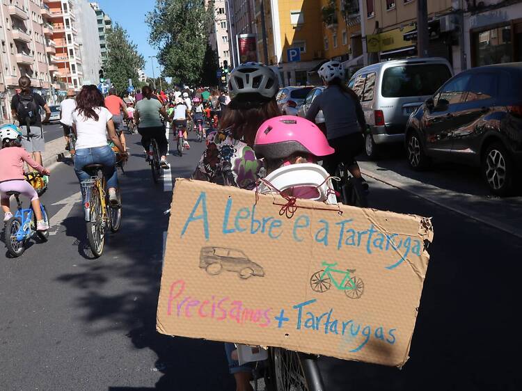 Kidical Mass Lisboa, de Alvalade a Sete Rios Kidical Mass Lisboa, de Alvalade a Sete Rios