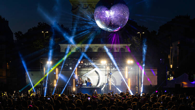 Place de la Bastille, un grand bal gratuit pour célébrer les communautés LGBTQIA+