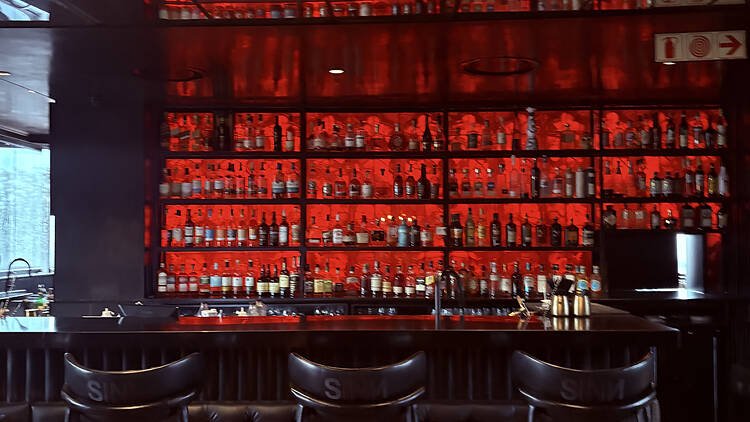 Sinn restaurant bar