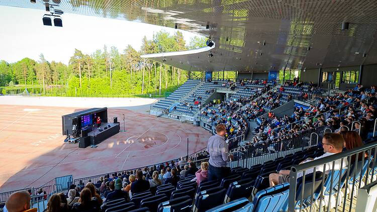 Stadion Stand Up brings Finland’s top comedians to Jyväskylä