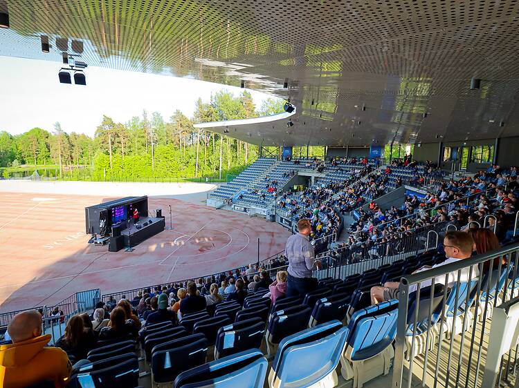 Stadion Stand Up brings Finland’s top comedians to Jyväskylä
