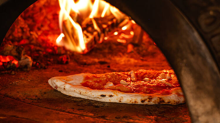 woodfired pizza Neapolitan  (Eataly Flatiron)