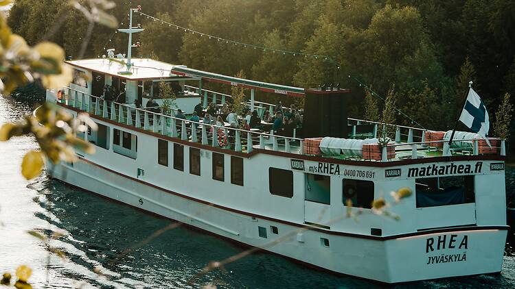 Sail across Lake Päijänne with top Finnish artists