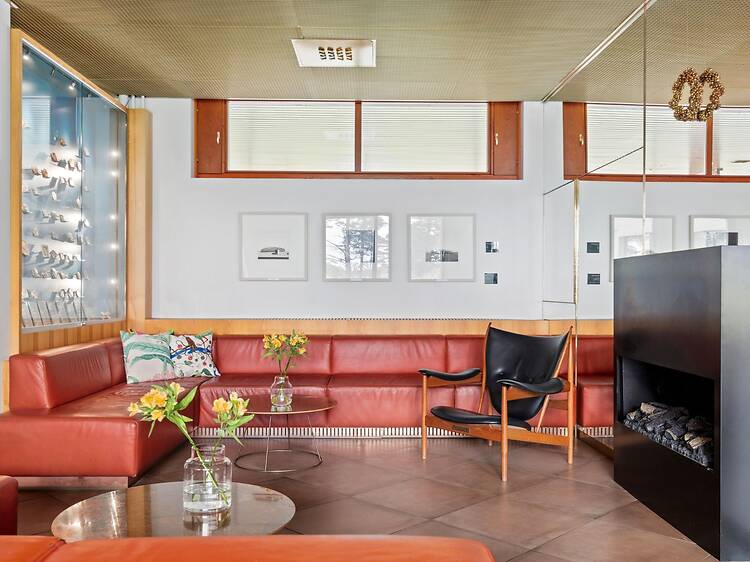 Afternoon: stopping by a café filled with design classics