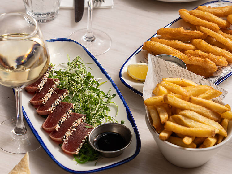 Get a lunch set menu with a glass of prosecco at The Seafood Bar for £25