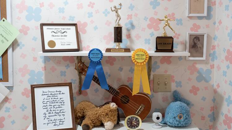 The daughters’ bedroom in the Brady Bunch house.