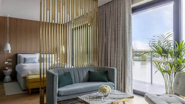Junior suite at Fulham Pier Hotel