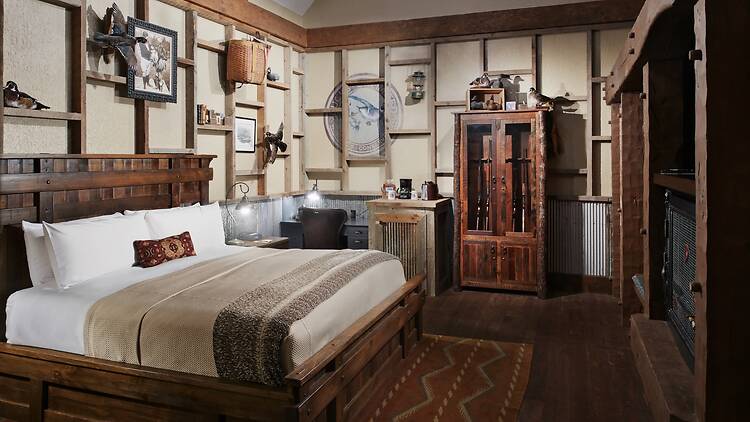 Big Cypress Lodge at Bass Pro Pyramid, Memphis