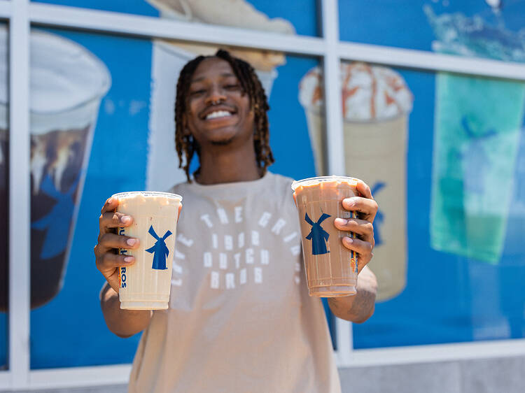 One of the most popular coffee chains on the West Coast has just opened in the Chicago area