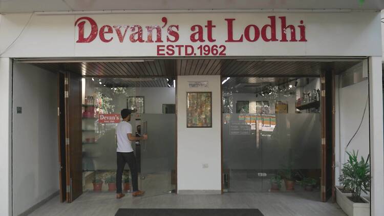 Devan's Devan's