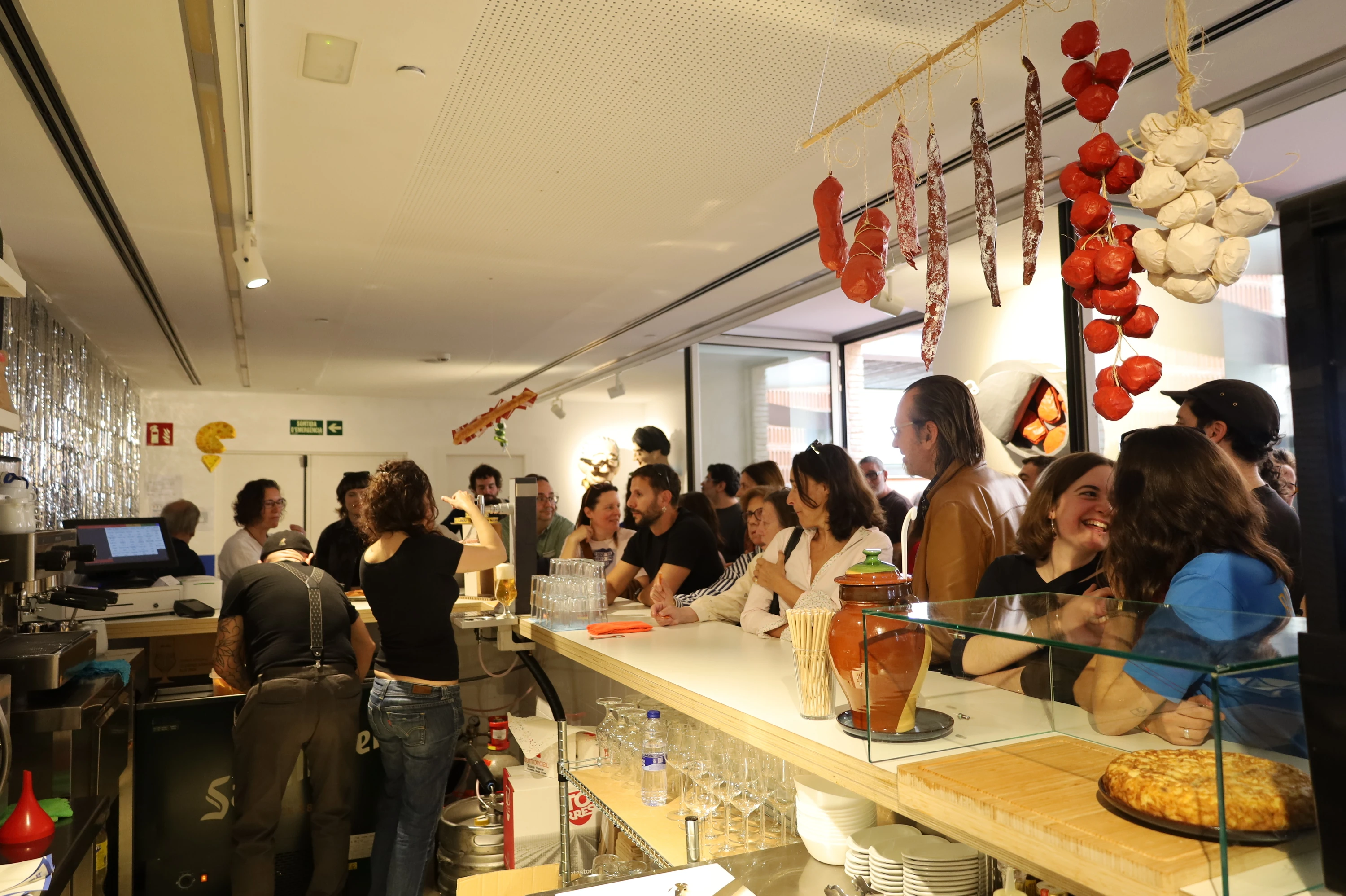 Interior Bar Trampol&iacute;