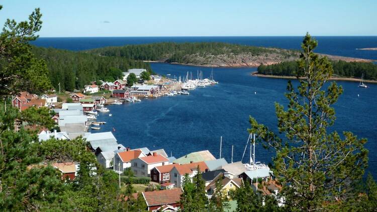 Hoppa på båten till Ulvön Hoppa på båten till Ulvön