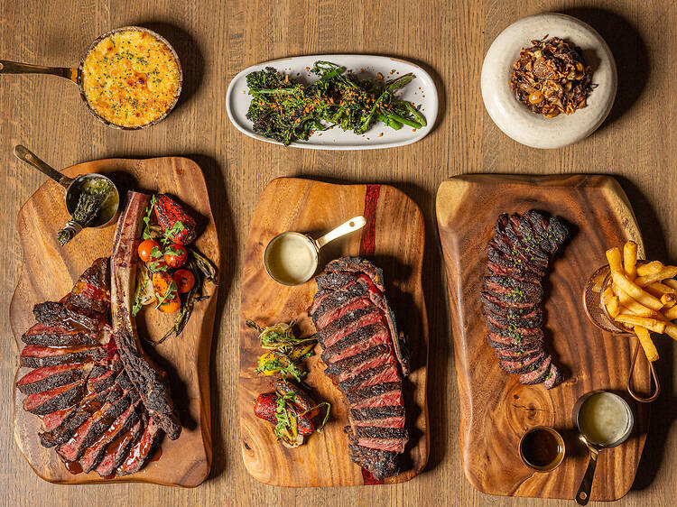 Bucktown's new Italian steakhouse Dēliz is going for glam