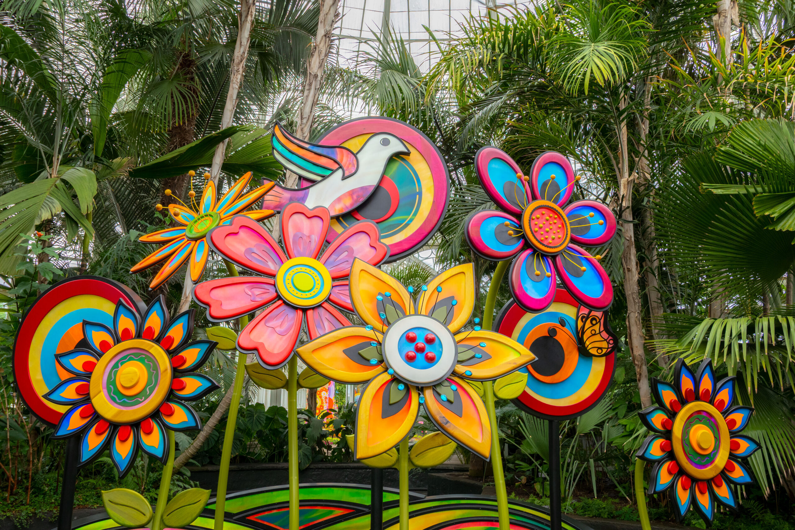 NYBG is throwing a massive flower-powered psychedelic garden party this summer