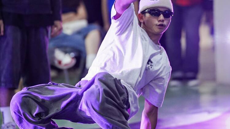 Learn the breaking basics with Bboy Jammy James Learn the breaking basics with Bboy Jammy James