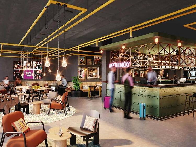 A bárpultnál indul a becsekkolás Budapest új belvárosi hotelében A bárpultnál indul a becsekkolás Budapest új belvárosi hotelében