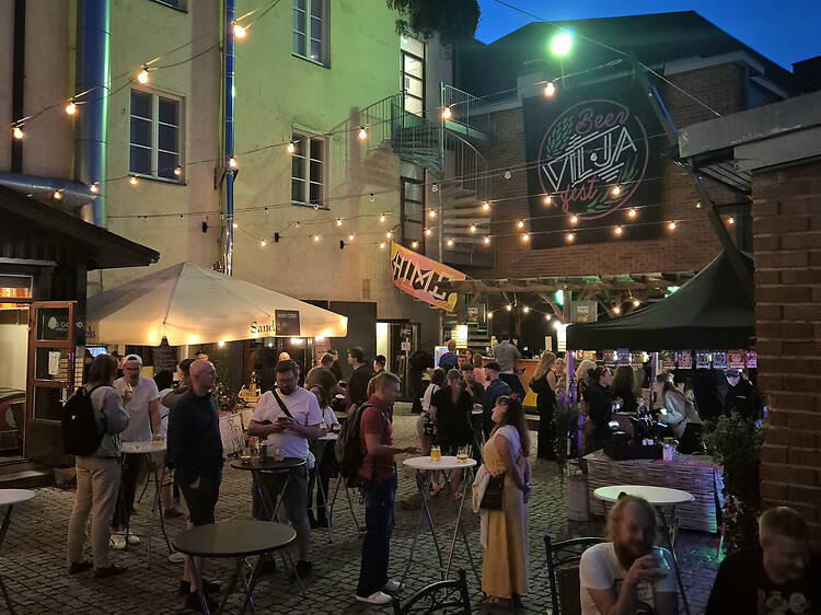 Vietä kaupunkikesää Bistro Viljassa Vietä kaupunkikesää Bistro Viljassa