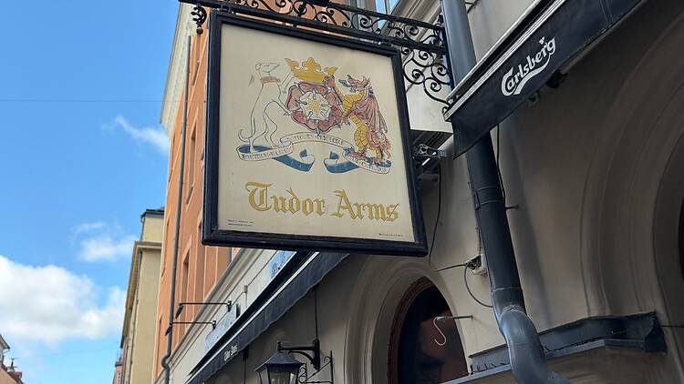 Tudor Arms Tudor Arms
