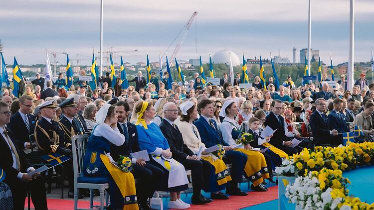 6.6. Fira nationaldagen på Skansen