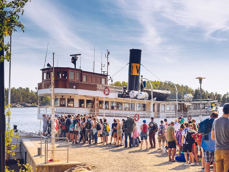 19.6. Fira midsommar i skärgården, Grinda