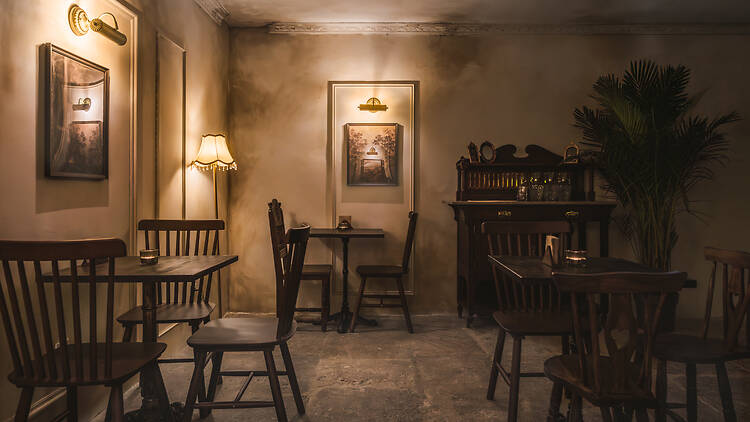 The Midnight Espresso Chiado