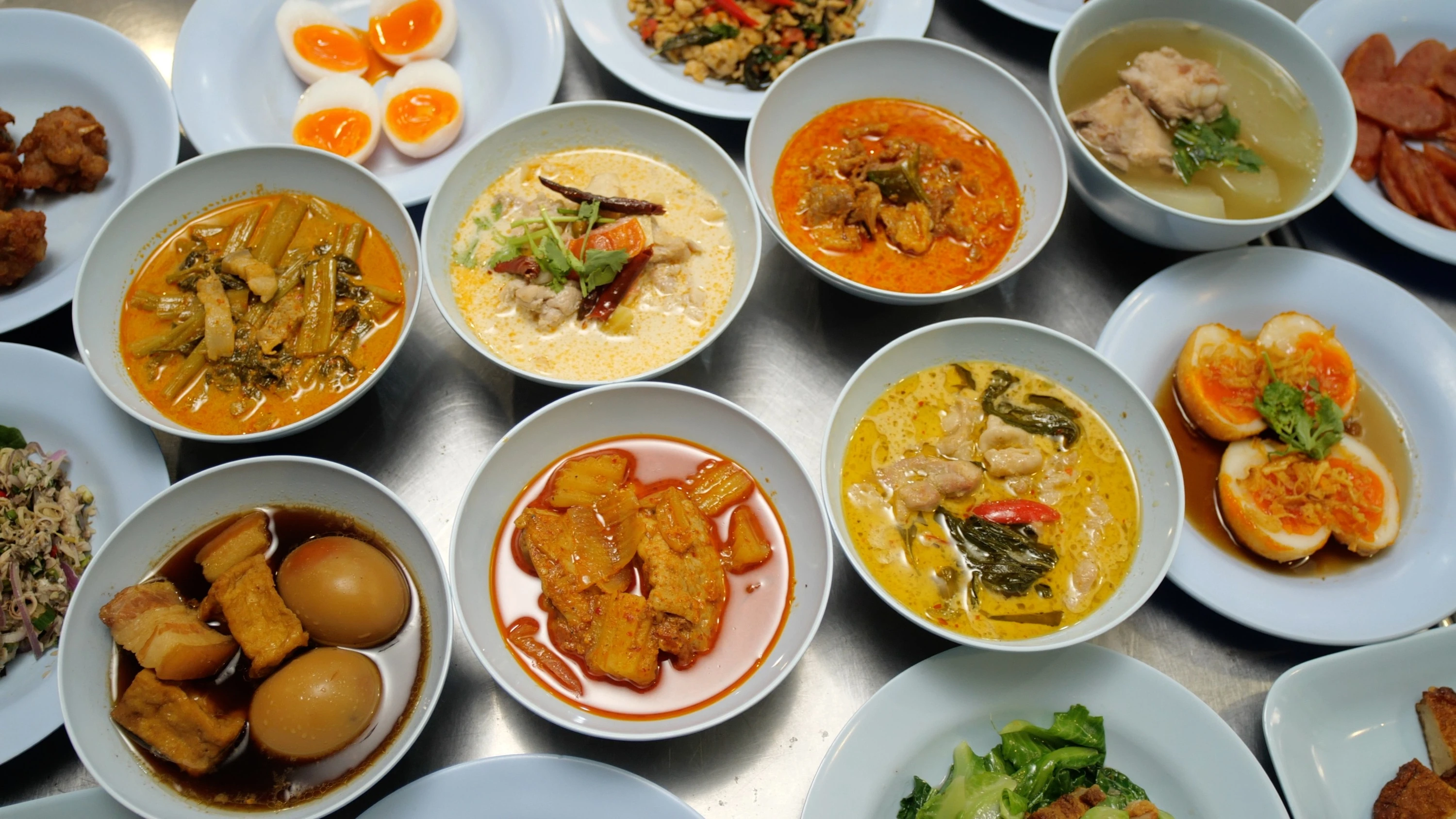 Tourism Authority of Thailand (TAT)