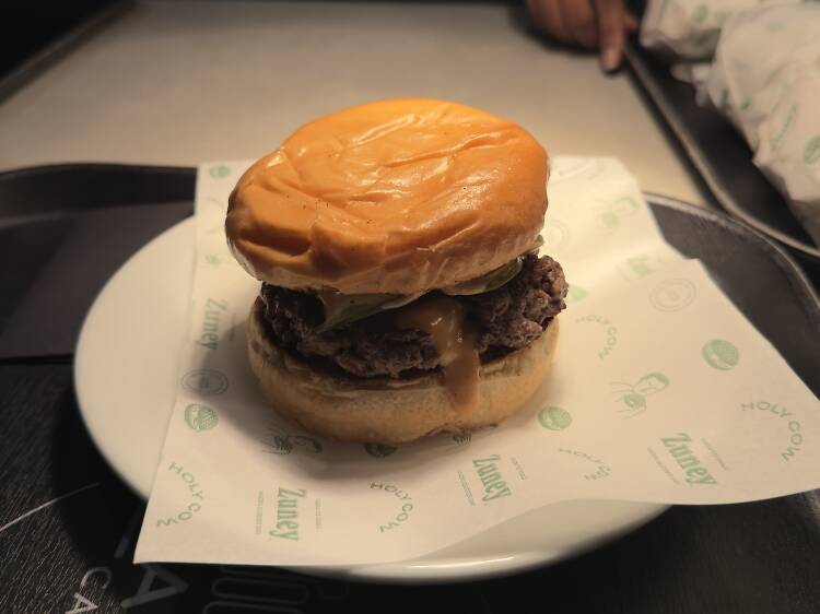 Zuney Wagyu Burgers, Cape Town Zuney Wagyu Burgers, Cape Town