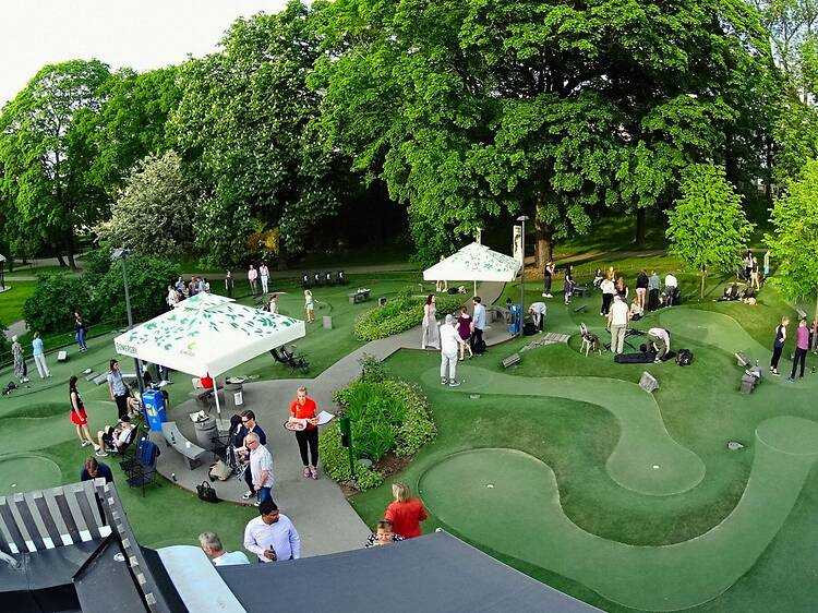 30.6. Minigolf på Golfbaren Kristineberg, Fredhäll