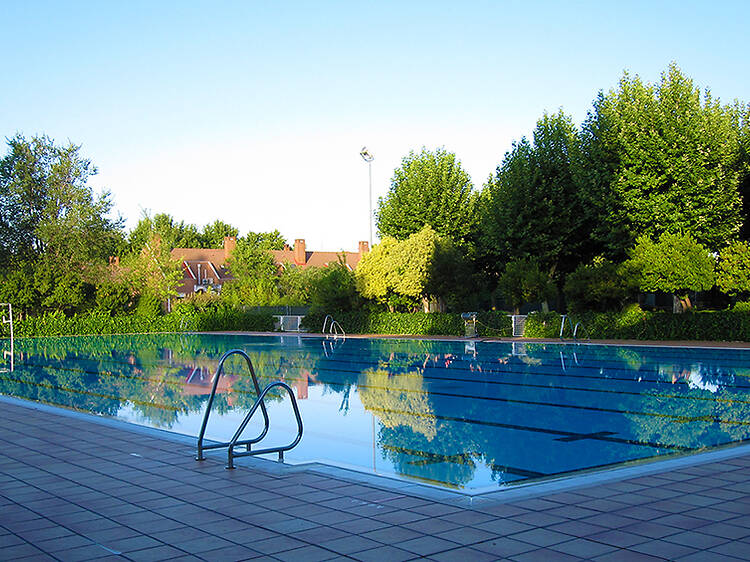 Centro Deportivo Municipal Margot Moles