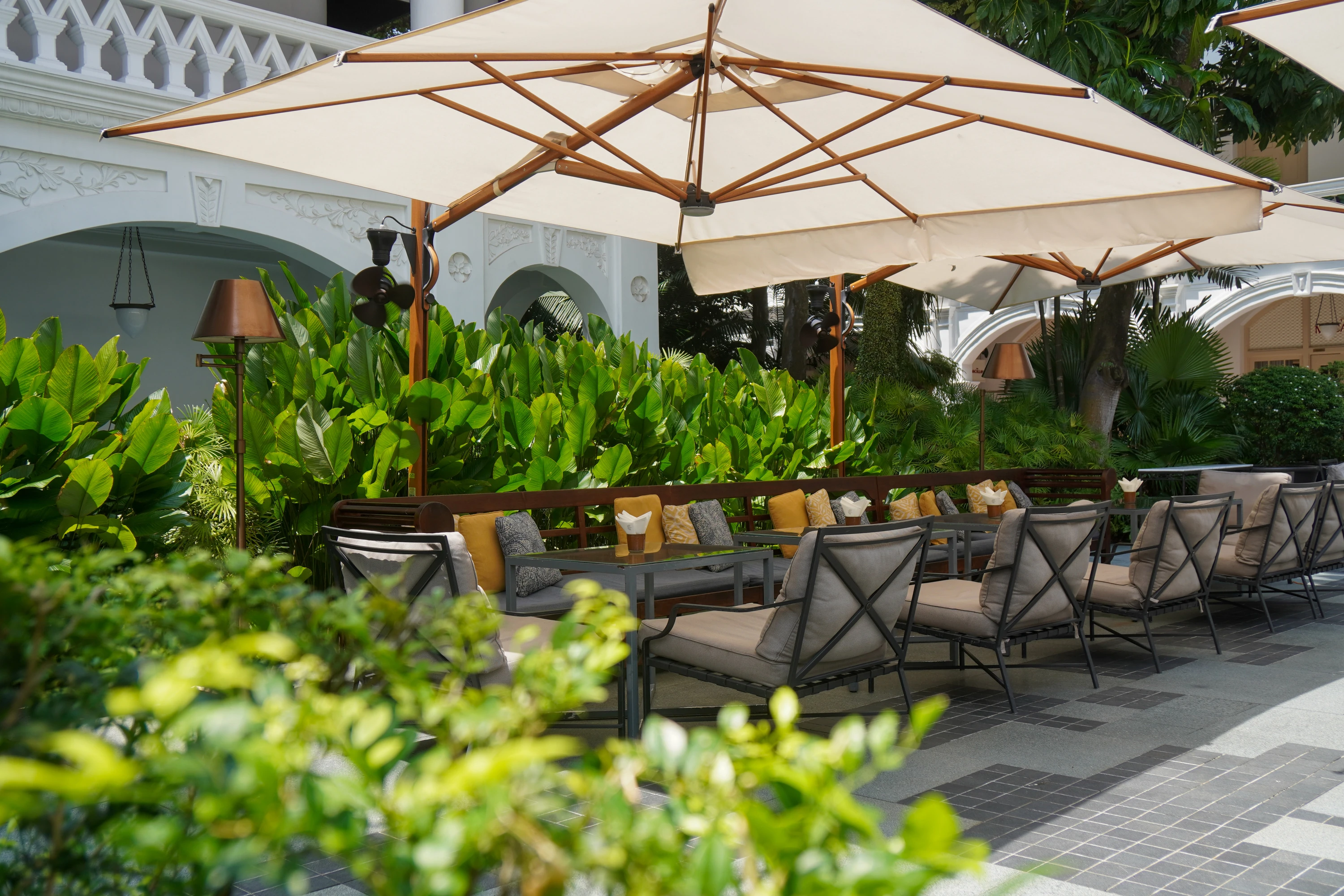  Raffles Courtyard