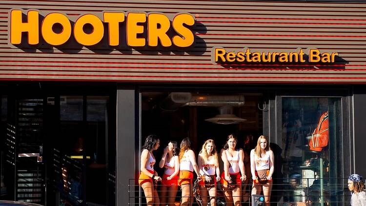 Hooters Hooters