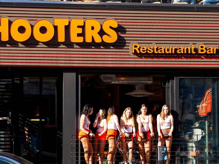 Hooters Hooters