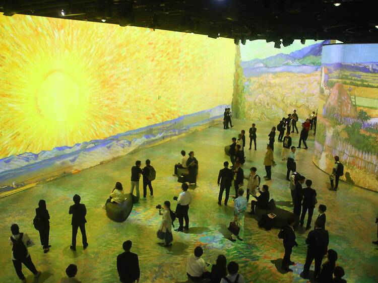 フランス発の没入型デジタルアート施設「RÊVE DES LUMIÈRES」が有明にオープン