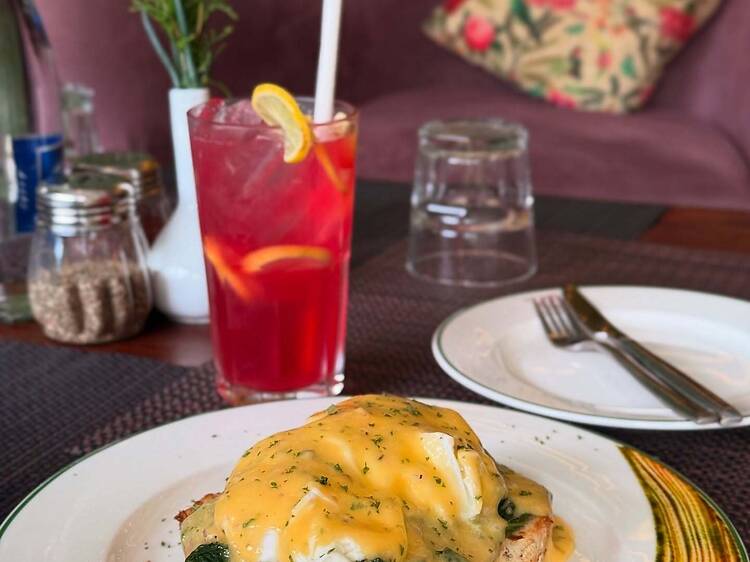 Elma's Brasserie | Lodi Colony