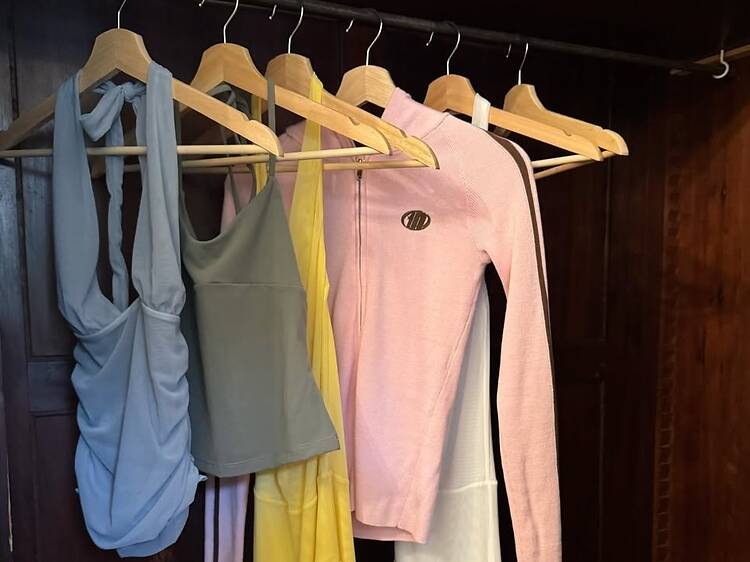 La marca de roba de bany INALBIS aterra a Barcelona amb una 'pop-up' de venda d'arxiu i la nova col·lecció d'estiu