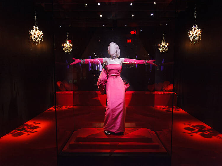Marilyn Monroe: Hollywood Icon Marilyn Monroe: Hollywood Icon