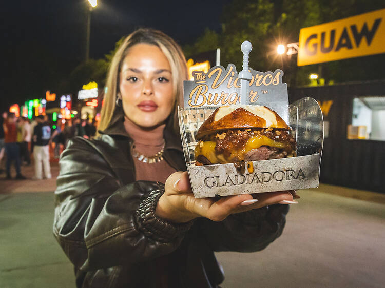 The Champions Burger : le meilleur burger d’Europe va peut-être passer par chez vous !