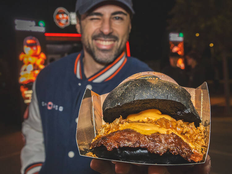 The Champions Burger arriba amb burgers i cheesecake al RCDE Stadium de Cornellà