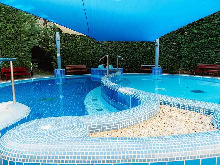 Mini wellness délutánra: Dandár Gyógyfürdő Mini wellness délutánra: Dandár Gyógyfürdő