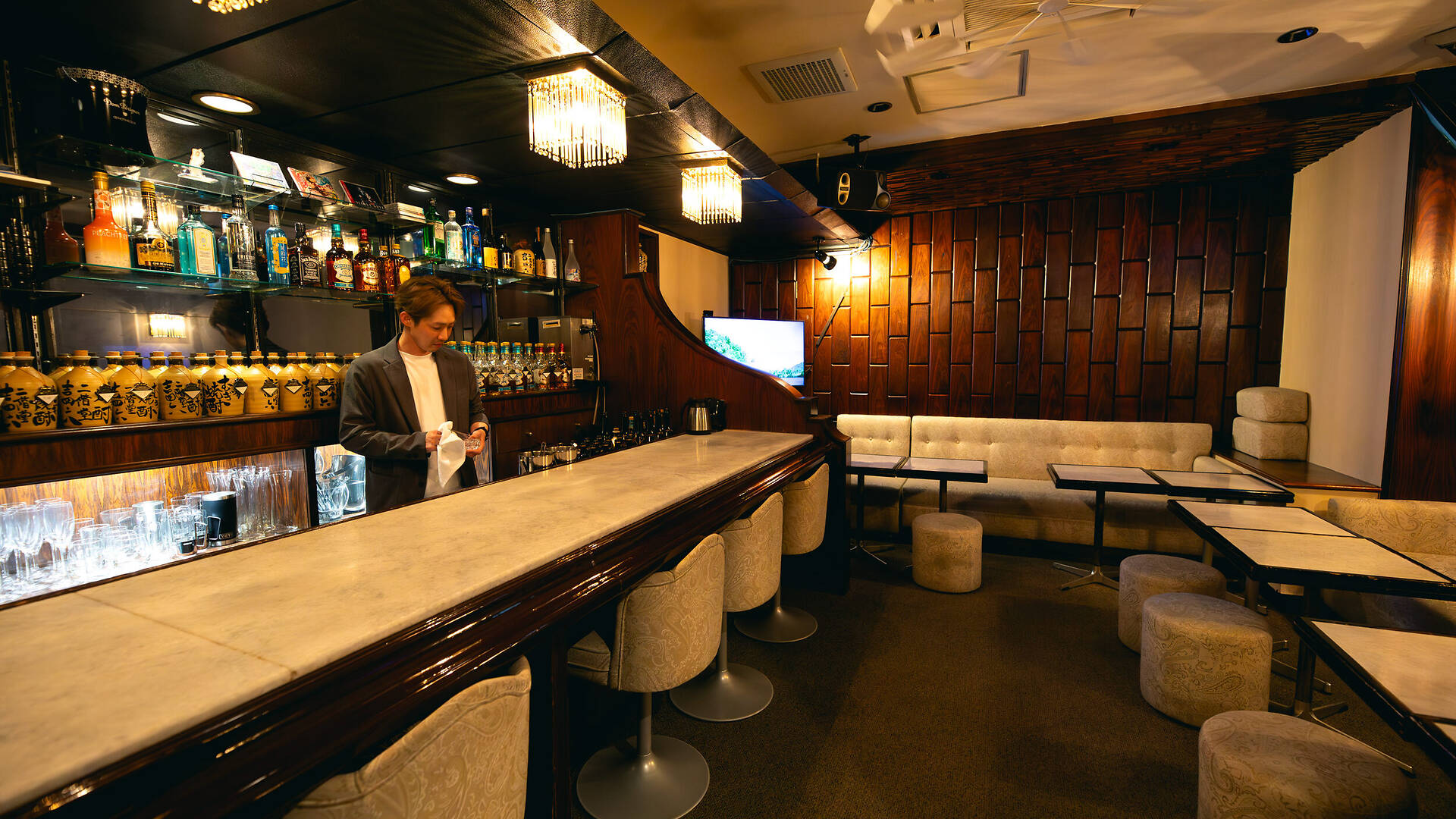 諭吉BAR
