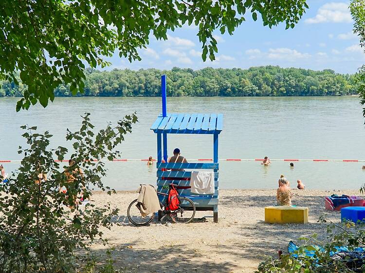 Az ingyenes: Római szabadstrand Az ingyenes: Római szabadstrand