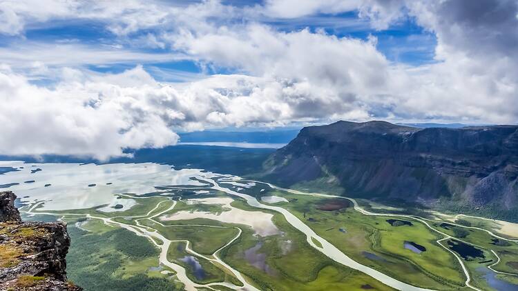 Take the night train to Abisko, Norrbotten Take the night train to Abisko, Norrbotten