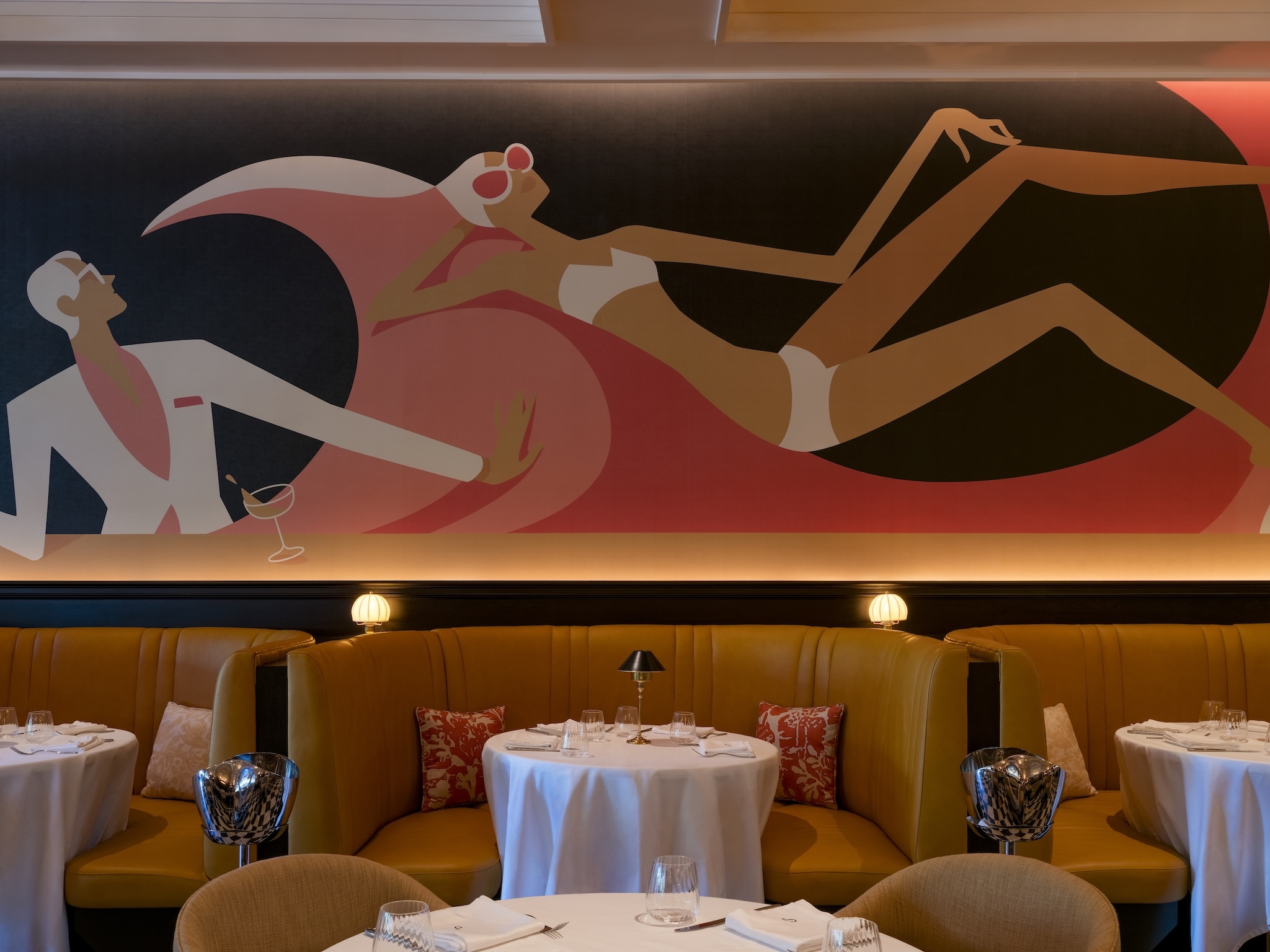 This glamorous new Miami steakhouse serves a $100 wagyu cheesesteak
